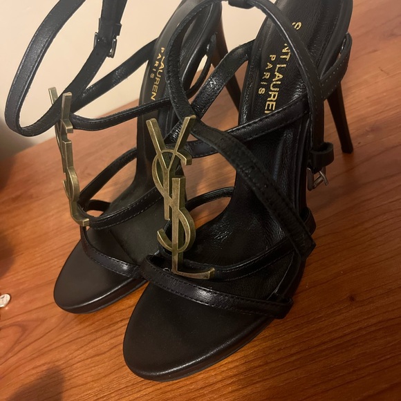 CASSANDRA SANDALS - Picture 2 of 3